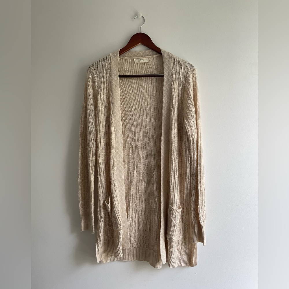 Pinque Stitch Fix Beige Cardigan